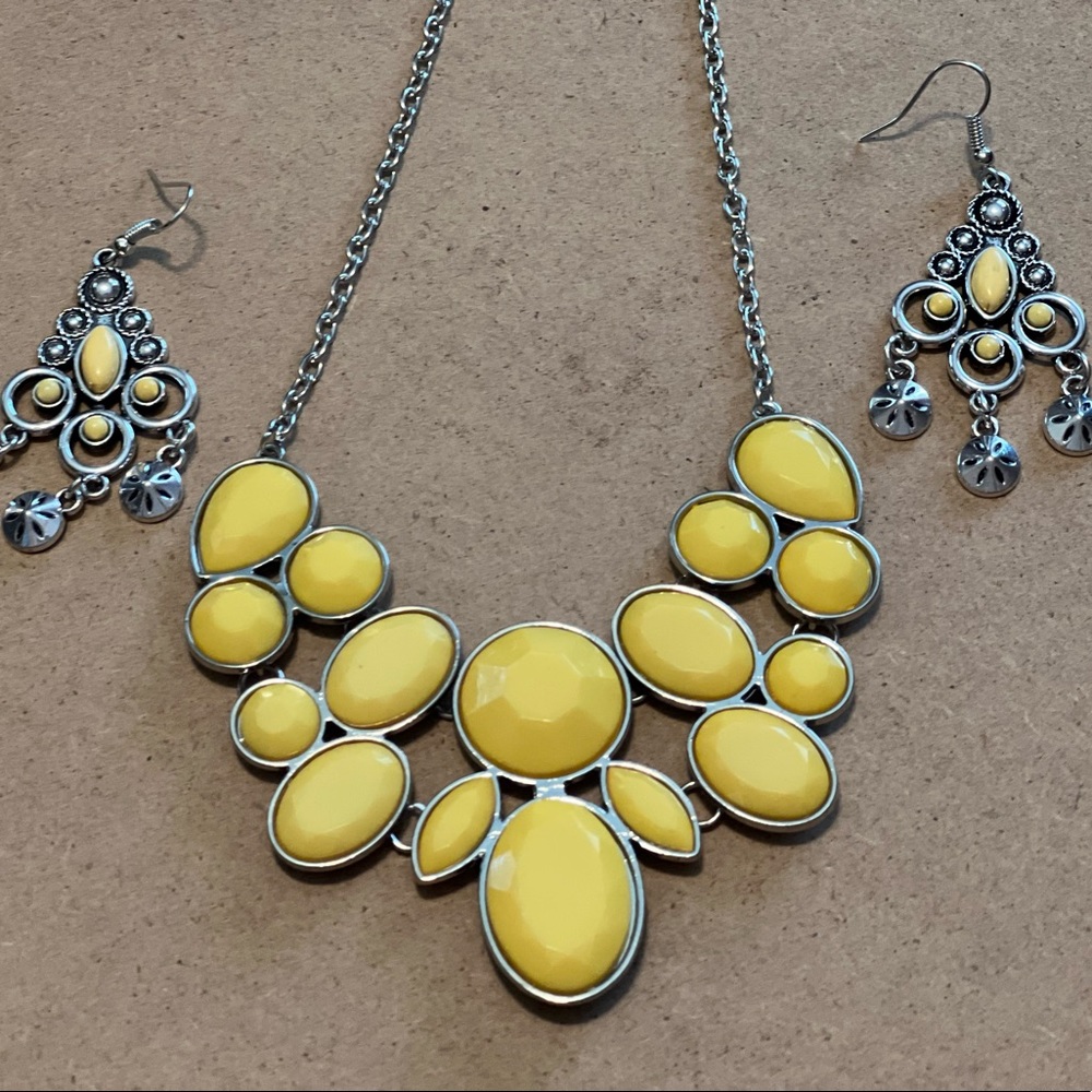 New Paparazzi necklaces & earrings, lead & nickel free